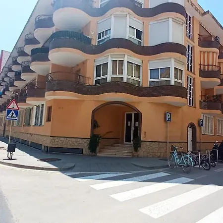50m From The By Lofties Pineda de Mar
